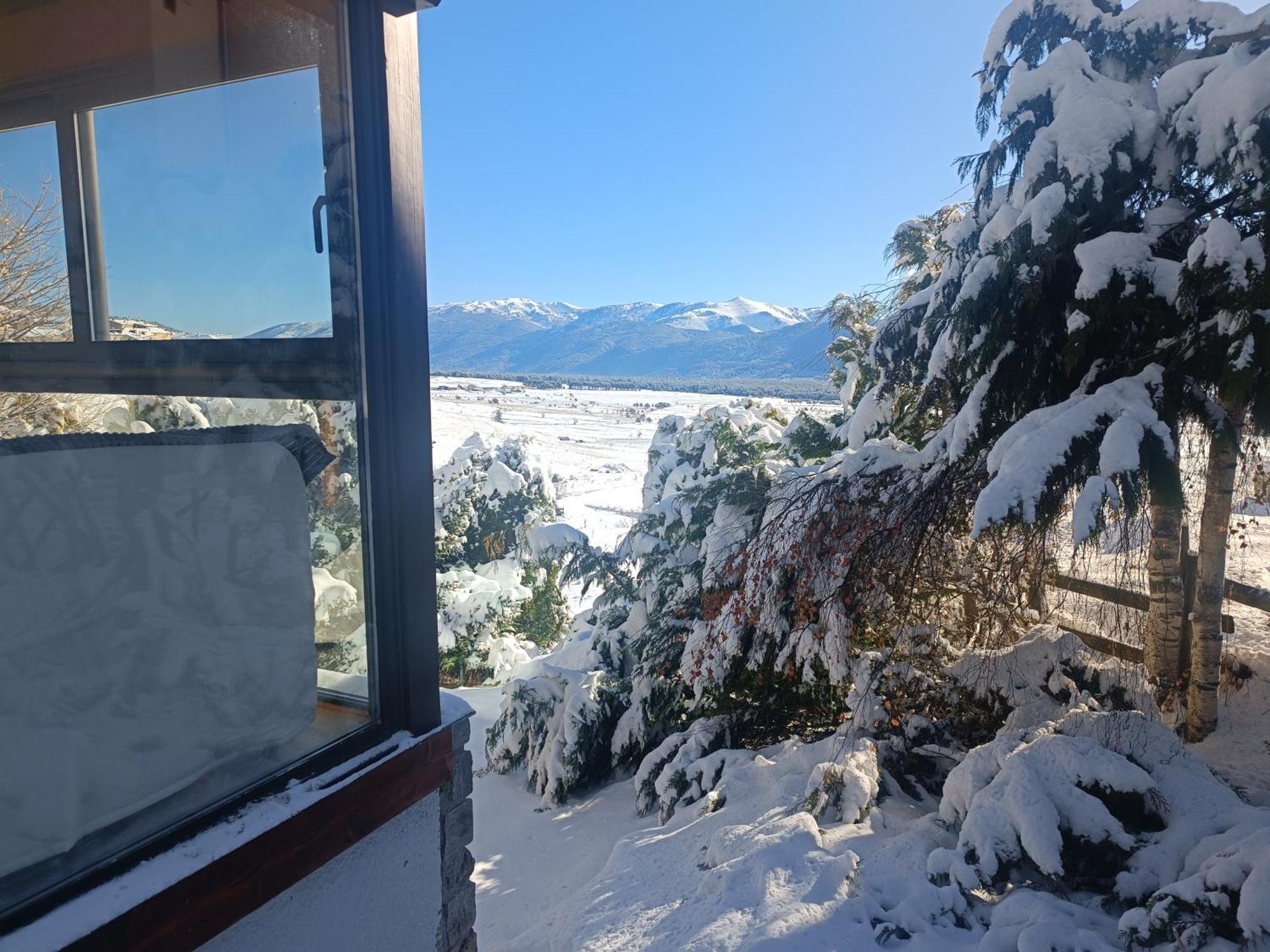 Chalet Pres Des Pistes Avec Vue Panoramique Лез Англ Екстериор снимка